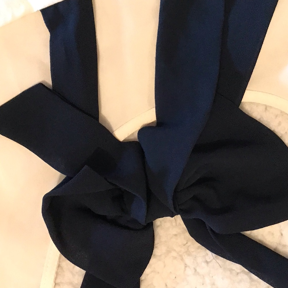 Mimi Chica Navy Bow Tie Tank Top Size Medium - Picture 4 of 6